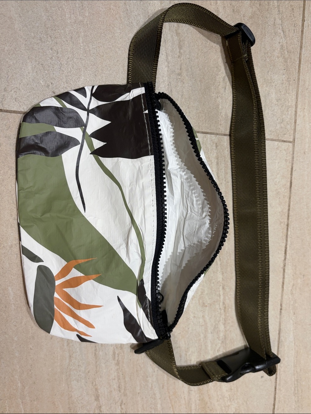 ALOHA Collection Green & White Floral Hip Pack